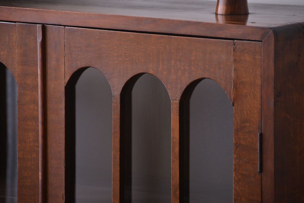 レトロ家具　昭和レトロ　飾り棚付き!お洒落な古い木製の本箱