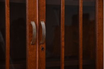 レトロ家具　昭和レトロ　飾り棚付き!お洒落な古い木製の本箱