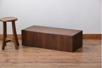 アンティーク家具　和製アンティーク　前面欅材!モールガラス引き戸の小さなローボード