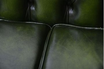 アンティーク家具　イギリスアンティーク　本革のチェスターフィールドソファ(2)