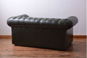 アンティーク家具　イギリスアンティーク　本革のチェスターフィールドソファ(2)