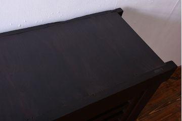 アンティーク家具　六尺　古民具・骨董　横桟引き戸の大きな木製アンティーク収納棚(水屋箪笥)