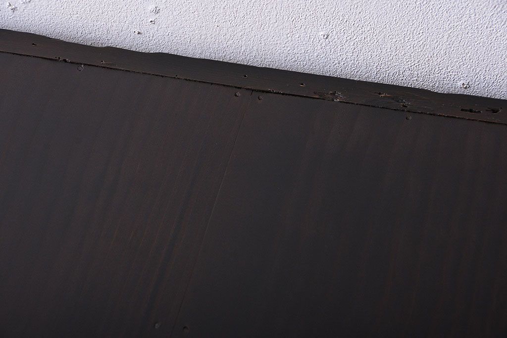 アンティーク家具　六尺　古民具・骨董　横桟引き戸の大きな木製アンティーク収納棚(水屋箪笥)