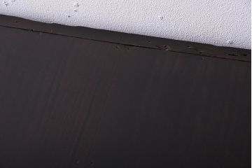 アンティーク家具　六尺　古民具・骨董　横桟引き戸の大きな木製アンティーク収納棚(水屋箪笥)