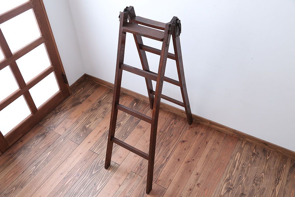 アンティーク雑貨　和製アンティーク　古いナラ材のステップラダー(梯子・脚立)