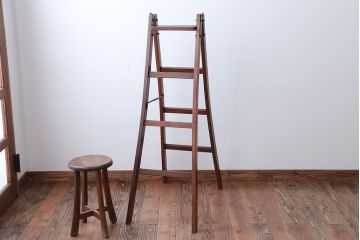 アンティーク雑貨　和製アンティーク　古い木製のステップラダー(梯子・脚立)