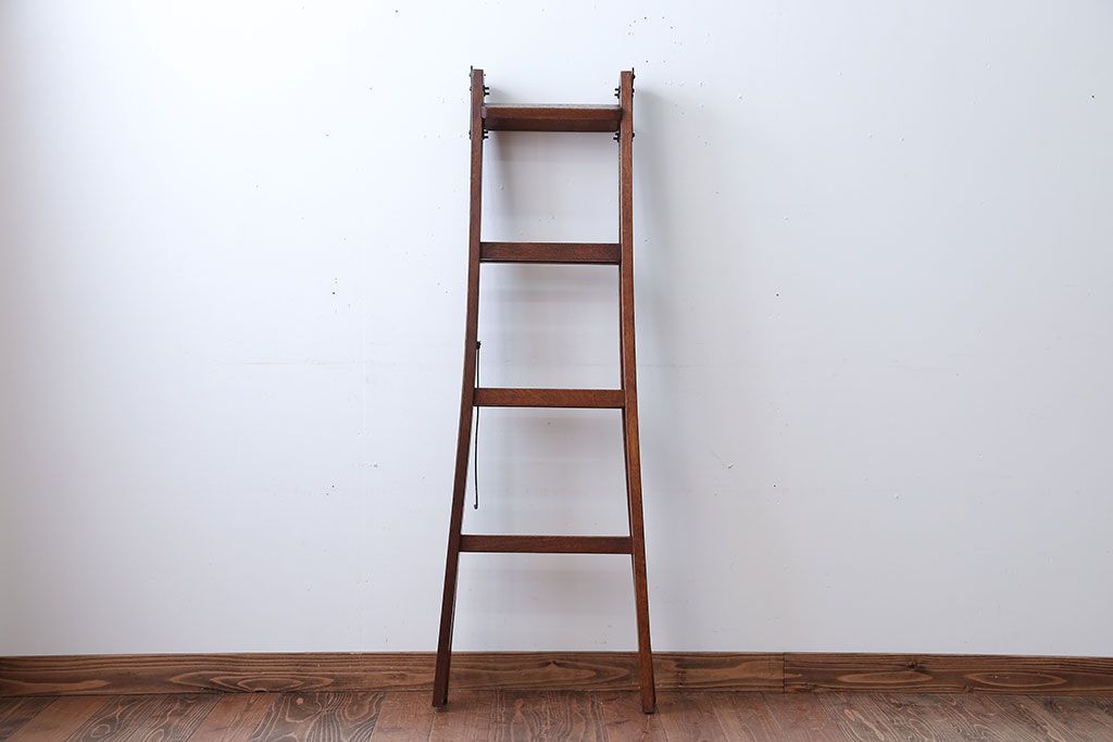 アンティーク雑貨　和製アンティーク　古い木製のステップラダー(梯子・脚立)