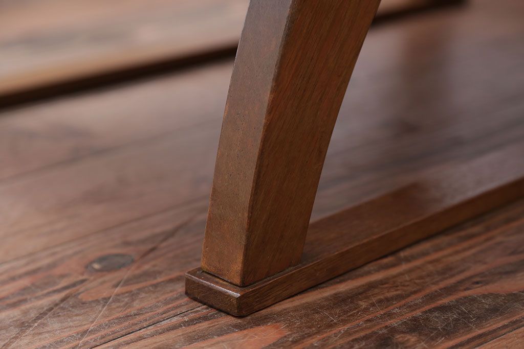 レトロ家具　和製アンティーク　レトロな1人掛けアームソファ(1)