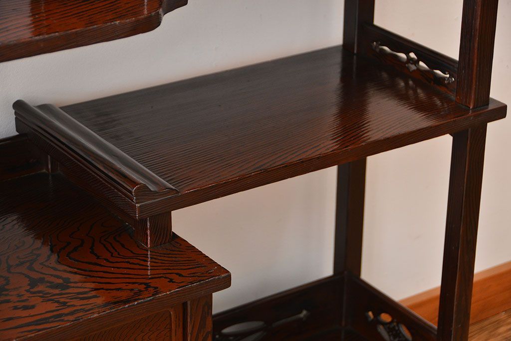 アンティーク家具　和製アンティーク　研ぎ出し木目が美しい高級飾り棚