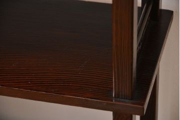 アンティーク家具　和製アンティーク　研ぎ出し木目が美しい高級飾り棚