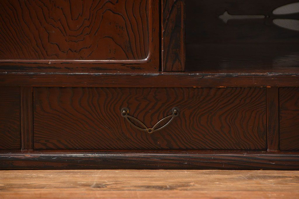 アンティーク家具　和製アンティーク　研ぎ出し木目が美しい高級飾り棚