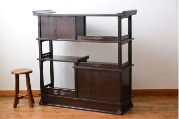 アンティーク家具　和製アンティーク　研ぎ出し木目が美しい高級飾り棚