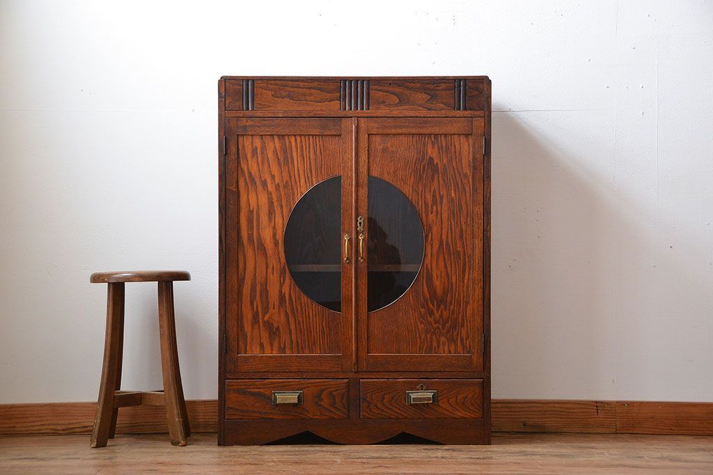 アンティーク家具　和製アンティーク　丸窓付き和風でモダンな本箱