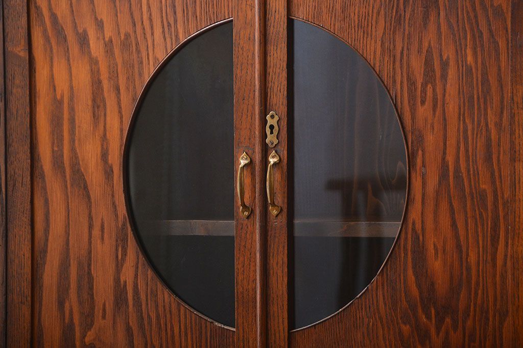 アンティーク家具　和製アンティーク　丸窓付き和風でモダンな本箱