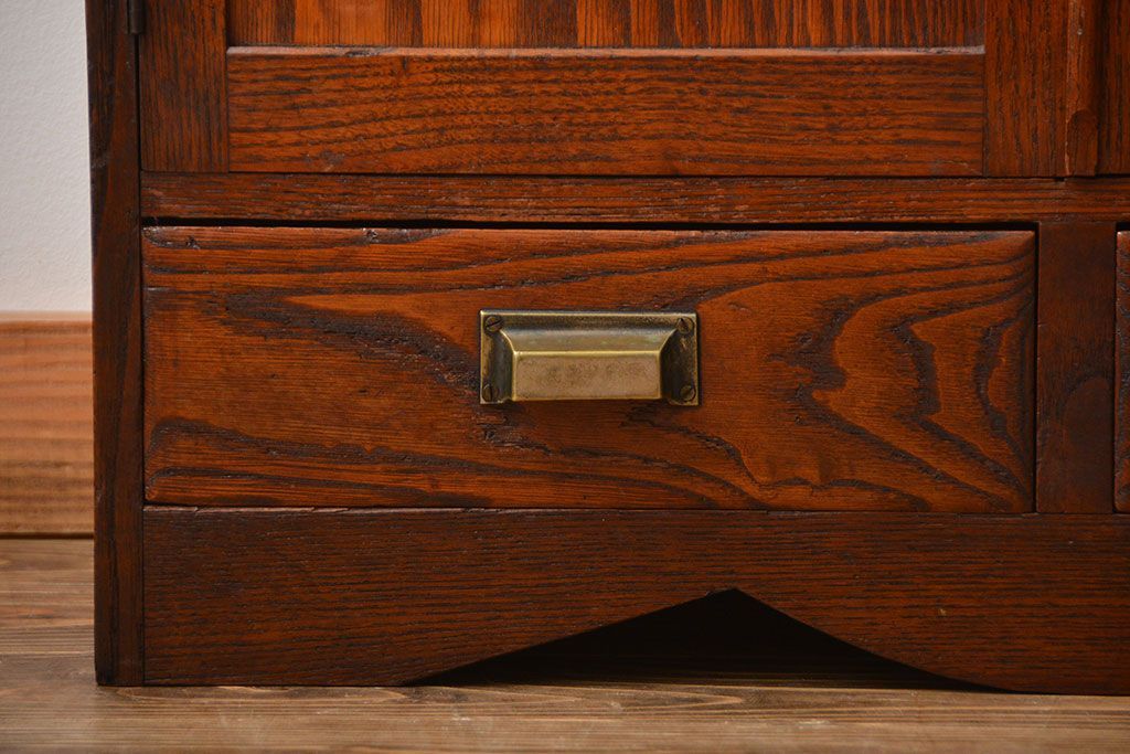 アンティーク家具　和製アンティーク　丸窓付き和風でモダンな本箱