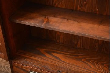 アンティーク家具　和製アンティーク　丸窓付き和風でモダンな本箱