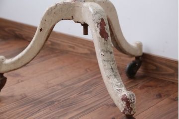 アンティーク雑貨　昭和レトロ　キャスター付き!アンティークアイアンパーテーション