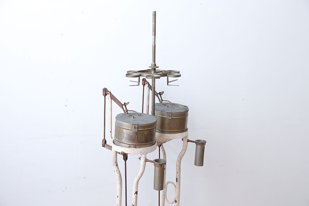 アンティーク雑貨　昭和レトロ　古いアイアン製アンティーク消毒ケース