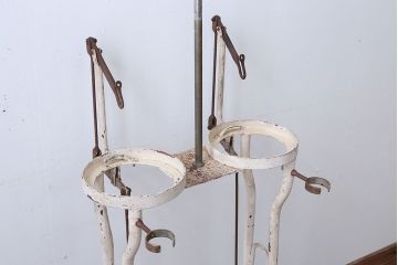 アンティーク雑貨　昭和レトロ　古いアイアン製アンティーク消毒ケース