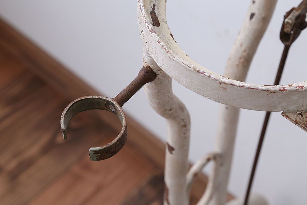 アンティーク雑貨　昭和レトロ　古いアイアン製アンティーク消毒ケース