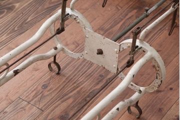 アンティーク雑貨　昭和レトロ　古いアイアン製アンティーク消毒ケース