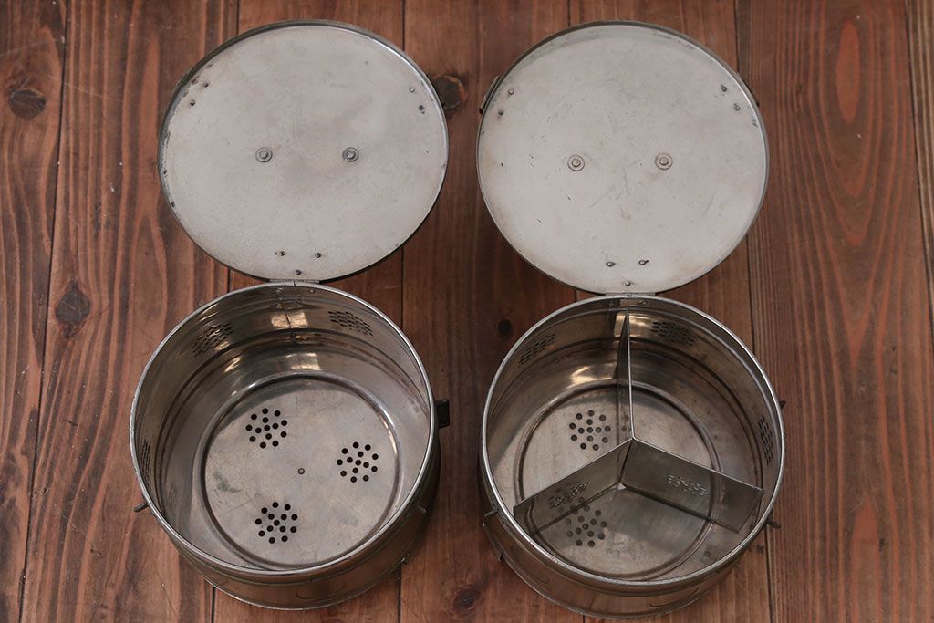 アンティーク雑貨　昭和レトロ　古いアイアン製アンティーク消毒ケース