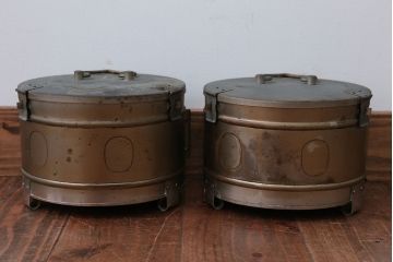 アンティーク雑貨　昭和レトロ　古いアイアン製アンティーク消毒ケース