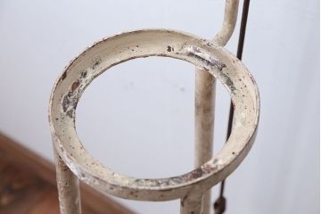 アンティーク雑貨　昭和レトロ　古いアイアン製アンティーク消毒ケース(2)