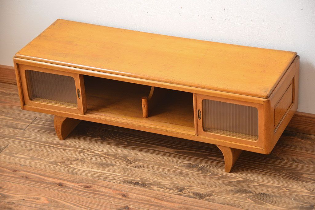 レトロ家具　昭和レトロ　モールガラス引き戸の小ぶりなローボード