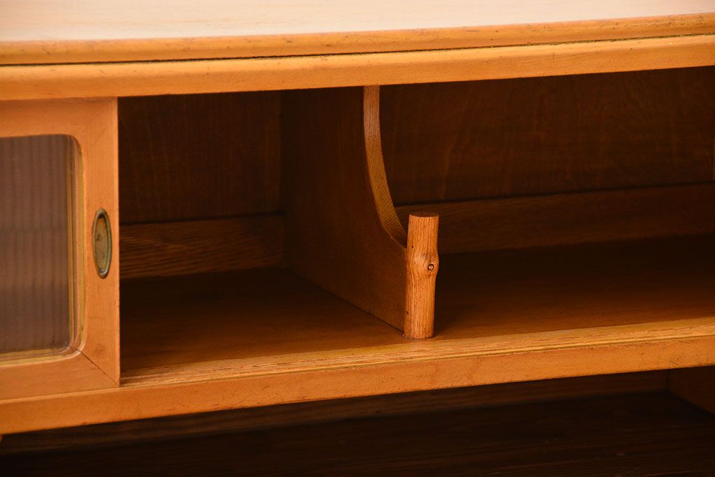 レトロ家具　昭和レトロ　モールガラス引き戸の小ぶりなローボード