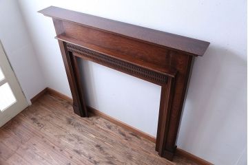 アンティーク雑貨　イギリスアンティーク　古いオーク材のおしゃれなマントルピース