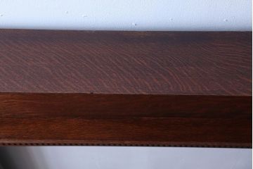 アンティーク雑貨　イギリスアンティーク　古いオーク材のおしゃれなマントルピース