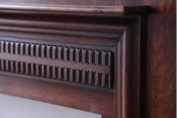 アンティーク雑貨　イギリスアンティーク　古いオーク材のおしゃれなマントルピース