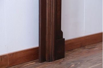 アンティーク雑貨　イギリスアンティーク　古いオーク材のおしゃれなマントルピース