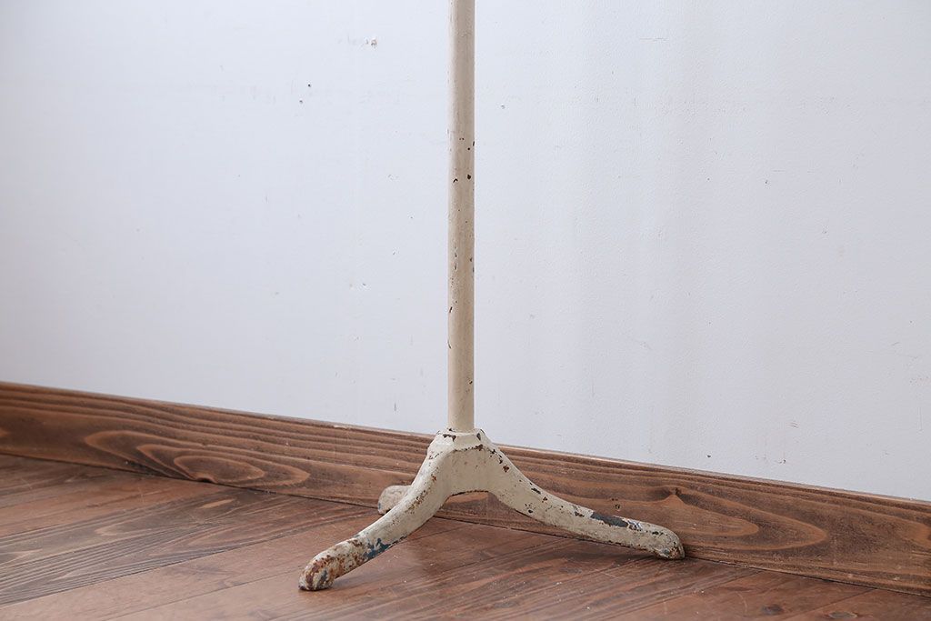 アンティーク雑貨　昭和レトロ　古いアイアン製アンティークポールスタンド