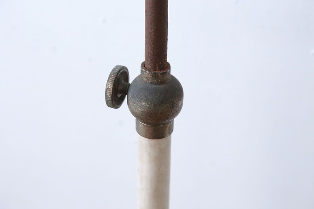 アンティーク雑貨　昭和レトロ　古いアイアン製アンティークポールスタンド