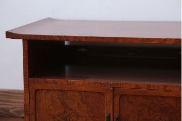 アンティーク家具　古民具・骨董　総欅材!上質な作り込みの高級収納棚