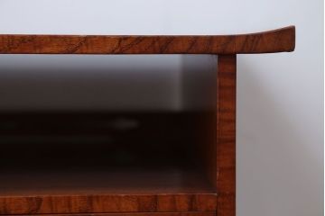 アンティーク家具　古民具・骨董　総欅材!上質な作り込みの高級収納棚