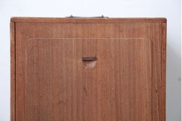 アンティーク家具　古民具・骨董　上手物!扉付きの高級な小引き出し