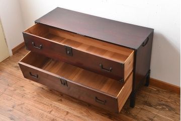 アンティーク家具　古民具・骨董　鉄脚付きアンティーク時代箪笥ローボード