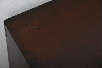 アンティーク家具　古民具・骨董　金具が立派なアンティーク時代箪笥ローボード