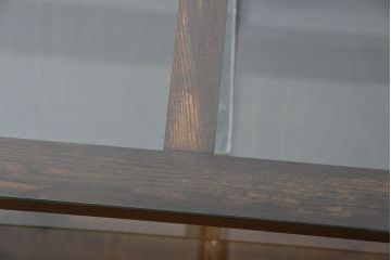 レトロ家具　昭和レトロ　古いナラ材の引き出し付きガラスケース