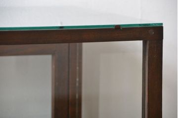 レトロ家具　昭和レトロ　古いナラ材の引き出し付きガラスケース