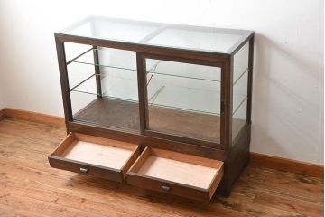 レトロ家具　昭和レトロ　古いナラ材の引き出し付きガラスケース