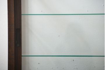 レトロ家具　昭和レトロ　古いナラ材の引き出し付きガラスケース