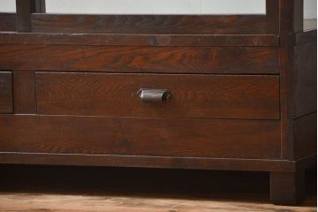 レトロ家具　昭和レトロ　古いナラ材の引き出し付きガラスケース