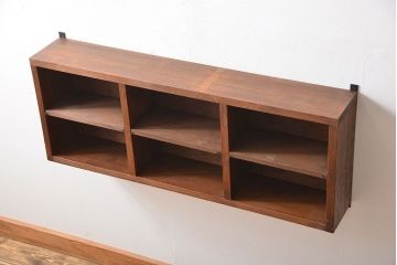 アンティーク家具　アンティーク　シンプルでナチュラルなマス目壁掛け飾り棚(1)