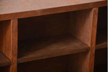 アンティーク家具　アンティーク　シンプルでナチュラルなマス目壁掛け飾り棚(1)