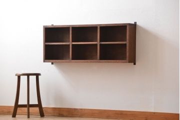 アンティーク家具　アンティーク　シンプルでナチュラルなマス目壁掛け飾り棚(2)