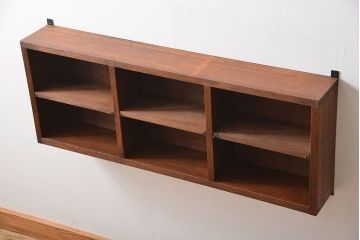 アンティーク家具　アンティーク　シンプルでナチュラルなマス目壁掛け飾り棚(2)